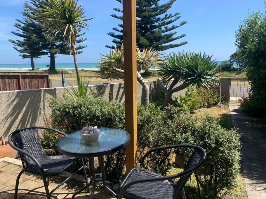 Beach Front Apartment Ohope Exterior photo