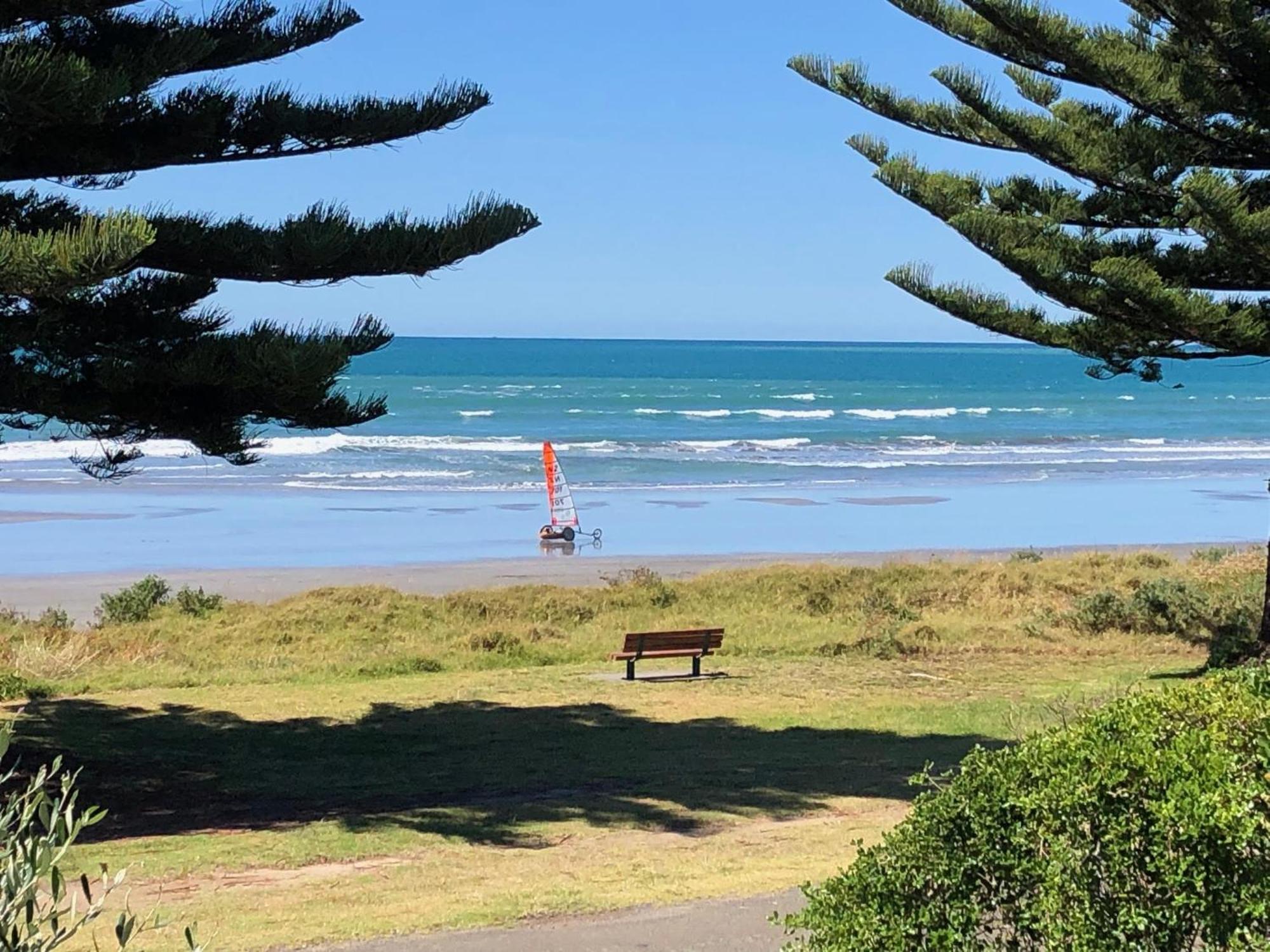 Beach Front Apartment Ohope Exterior photo