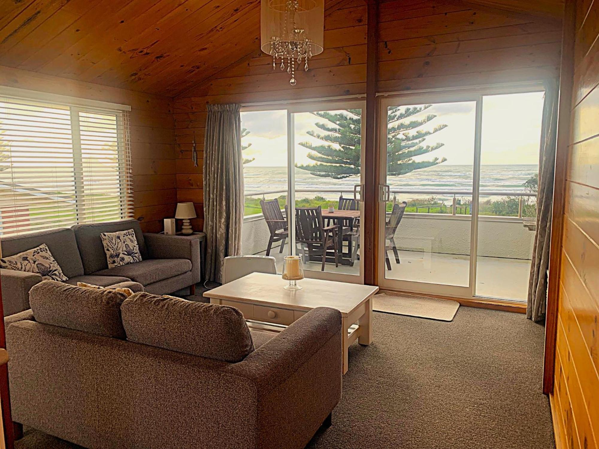 Beach Front Apartment Ohope Exterior photo